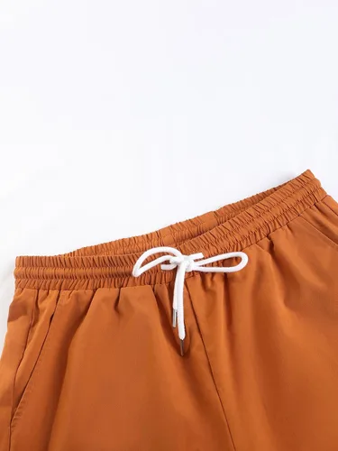 Vista 5 de OYOANGLE Conjunto de 2 piezas para hombre, camisa con botones y pantalones cortos con cordón en la cintura