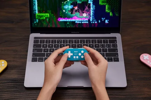 Vista 4 de Nargos 8Bitdo Zero 2 - Mini controlador Bluetooth tamaño llavero para Nintendo Switch, Windows, Android y macOS (edición turquesa)