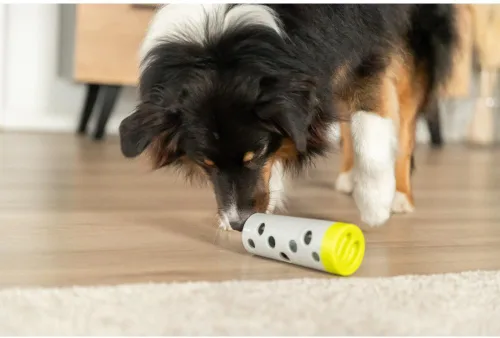 Vista 3 de TRIXIE Pet Products Snack Roll para perro, nivel 1