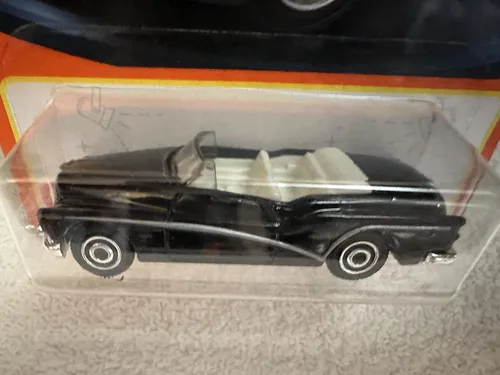 Vista 3 de Matchbox 1953 Buick Skylark Convertible