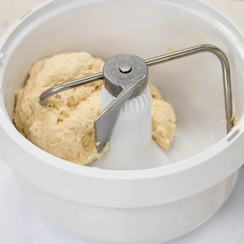 Vista 6 de Bosch Universal Plus- Batidora de pie con paquete de accesorios NutriMill Baker's Pack que incluye raspador de tazón, paletas para galletas