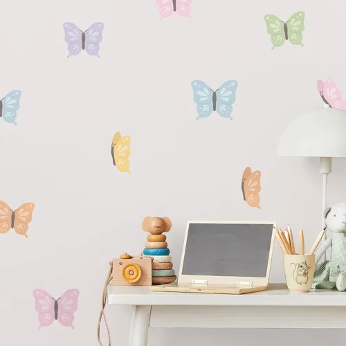 Vista 15 de Teddylabels - Mariposas azules - Pegatinas de pared fáciles de aplicar y extraíbles: transforma el dormitorio de tus niños pequeños con una