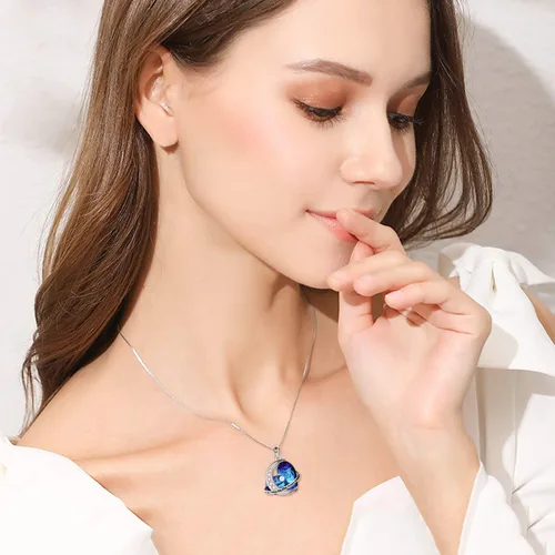 Vista 2 de Collar con colgante de corazón de plata de ley con elementos de cristal azul, regalo para esposa, novia
