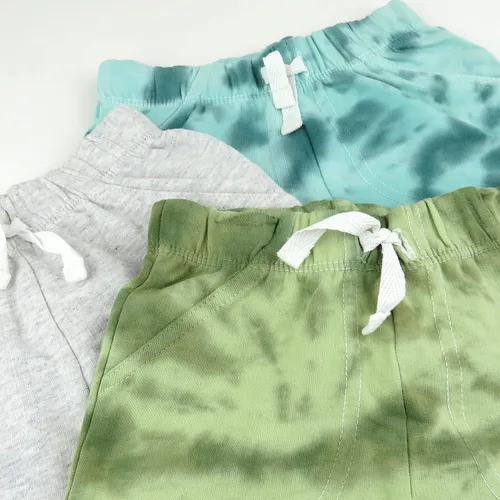 Vista 4 de HonestBaby Paquete de 3 pantalones cortos básicos de algodón orgánico para bebé