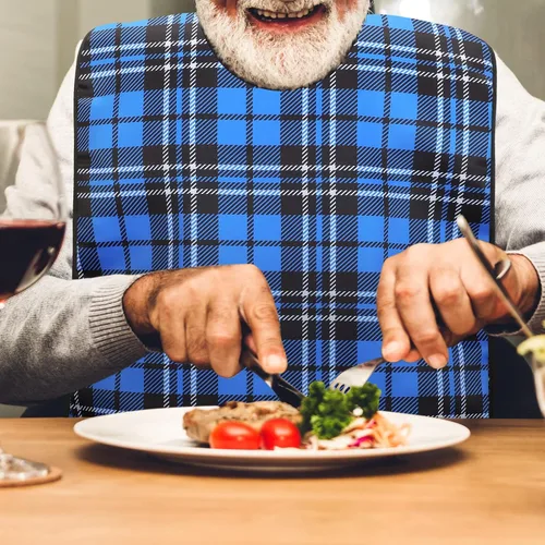 Vista 6 de SATINIOR Paquete de 6 baberos para adultos para hombres mayores con atrapa migas, impermeables, lavables, protectores de ropa, regalo para el padre