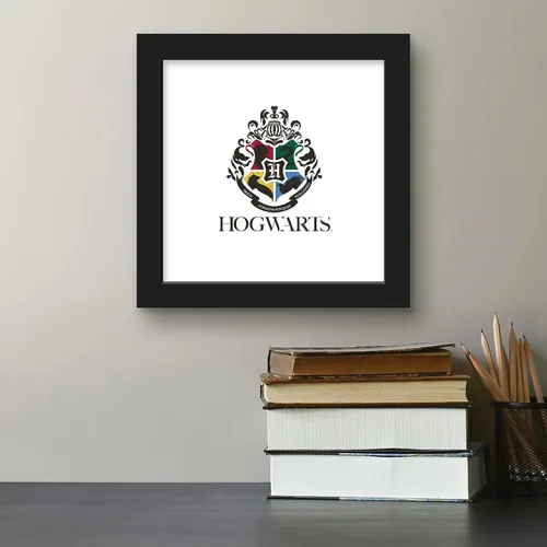 Vista 4 de Trends International Gallery Pops Harry Potter - Póster de pared moderno de Hogwarts Crest, 12 x 12 pulgadas, versión enmarcada en negro