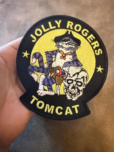 Vista 2 de VF-84 Jolly Rogers F-14 Tomcat Patch, 5 pulgadas, azul marino, gancho y bucle, Fighter Heritage, propiedad de veteranos