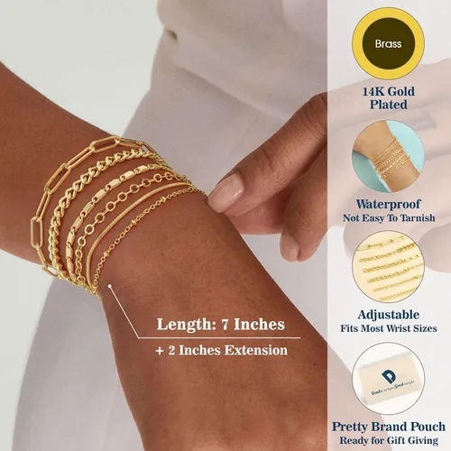 Vista 5 de doubgood Pulseras de cuentas doradas para mujer, apilables, elásticas, chapadas en oro auténtico de 14 quilates, con dije de letras