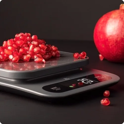 Vista 9 de Greater Goods Báscula digital de alimentos para cocina y hornear, alta capacidad de 22 libras Stainless Steel Platform, Hi-Def LCD, 1g Precision