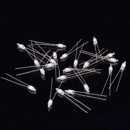 Vista 3 de Othmro 100 bombillas LED CA 220 V de 0.157 x 0.394 in, luz verde brillante, bombillas de neón duraderas, lámparas de neón brillantes, bombillas F4