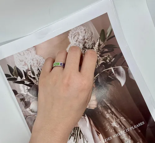 Vista 5 de Anillos personalizados a juego de Harley y The Joker para parejas, juego de promesa con 2 anillos de compromiso de boda personalizados de acero