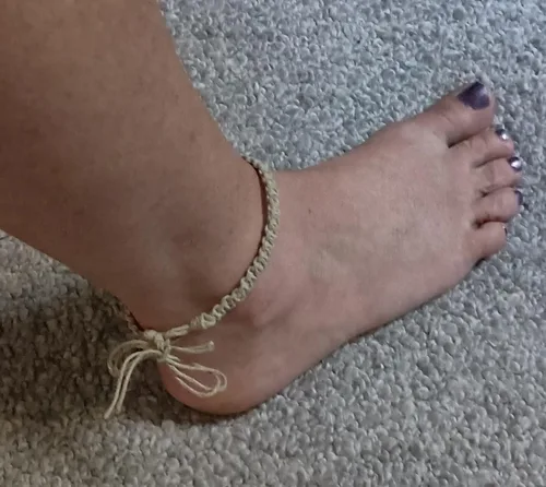 Vista 18 de Hemp Anklet Adjustable Tie On (Black)