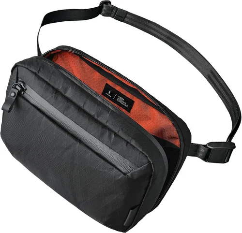 Vista 8 de ALPAKA Elements Tech Case Mini Tech Pouch 1.5L Cable Bag Negro X-Pac VX42 Weatherproof Fabric, YKK Aquaguard Zipper, Detachable Shoulder Strap