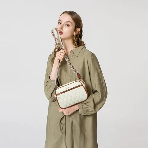Vista 8 de Telena Crossbody bags for Women Trendy Quilted Crossbody Bag Faux Leather Purse with Wide Strap