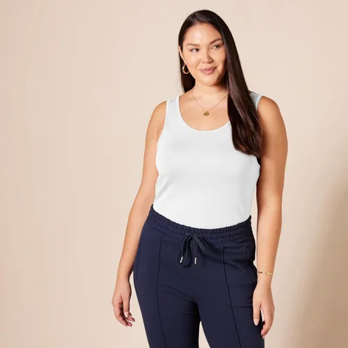 Vista 7 de Tienda Essentials - Camiseta sin mangas de corte entallado para mujer