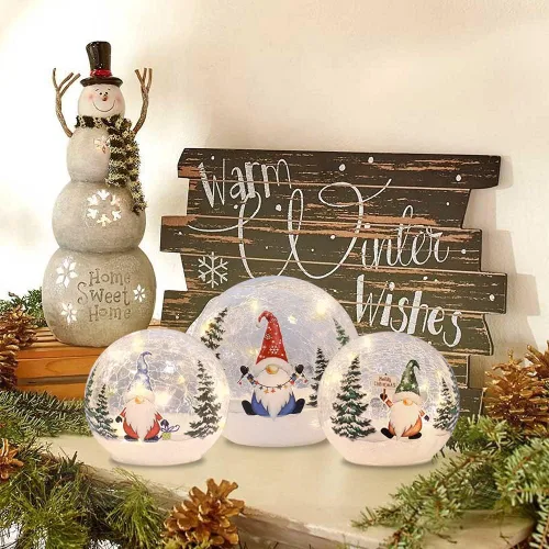 Vista 2 de Decoraciones de Navidad para interiores, 3 piezas de gnomos iluminados, globos de nieve de Navidad, decoración del hogar, decoraciones de mesa
