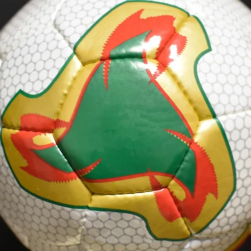 Vista 3 de Generic Balón de fútbol de la Copa del Mundo 2002, famosa réplica de fútbol, balón de fútbol tamaño 5, pelota de la Copa del Mundo, regalo