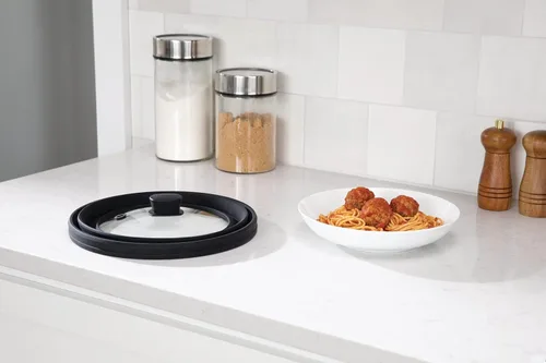 Vista 4 de Frigidaire Tapa plegable para salpicaduras de microondas