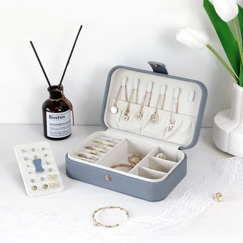 Vista 6 de KAMIER Joyero de piel sintética Joyero acolchado de diamante de viaje para anillos, aretes, collares, organizador de joyas portátil de lujo