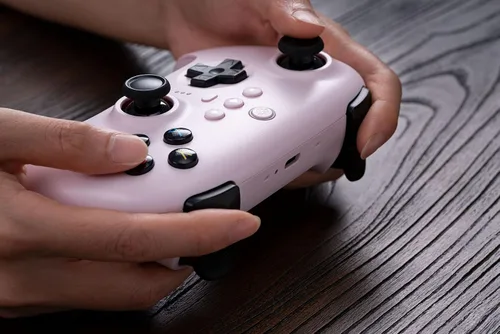 Vista 10 de 8Bitdo Ultimate 2.4G Wireless Controller, Hall Effect Joystick Update, Gaming Controller with Charging Dock for PC, Android, Steam Deck & Apple