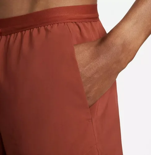 Vista 3 de Nike Dri-FIT Stride - Pantalones cortos de correr para hombre (5 pulgadas)