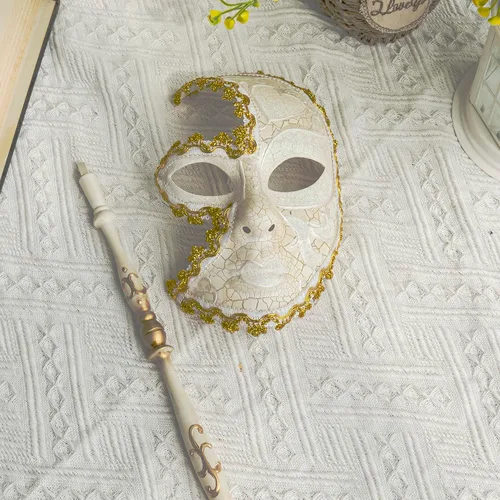 Vista 4 de YU FENG Paquete de 2 máscaras de cosplay para parejas, carnaval musical veneciano, Mardi Gras, máscara de mascarada en un palo para fiesta