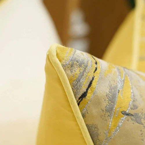 Vista 3 de Avigers Fundas de cojín cuadradas de alta precisión jacquard modernas con plumas amarillas para sofá, decoración del hogar, 20 x 20 pulgadas