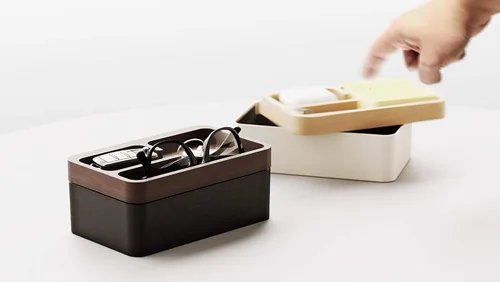 Vista 5 de REVOV - Caja de bandeja con tapa giratoria magnética de madera auténtica almacenamiento de escritorio organizador de escritorio de oficina
