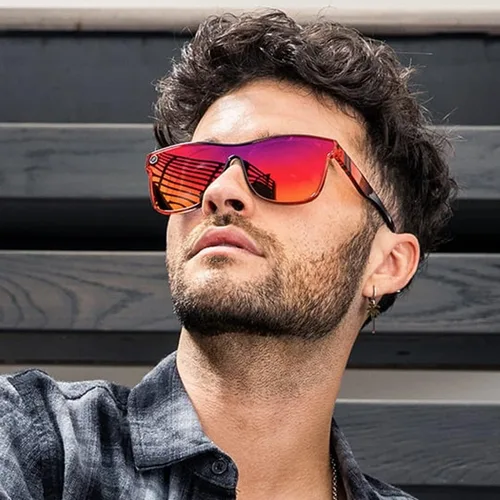 Vista 7 de Blenders Eyewear Millenia X2 Gafas de sol polarizadas Plana, lente espejo, marcos resistentes 100% protección UV Para hombres y mujeres