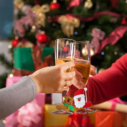 Vista 4 de Juego de 6 piezas de copas de vino de Navidad, champán, manga de reno, lindo para Navidad, decoración de mesa para el hogar Deer 6 piezas