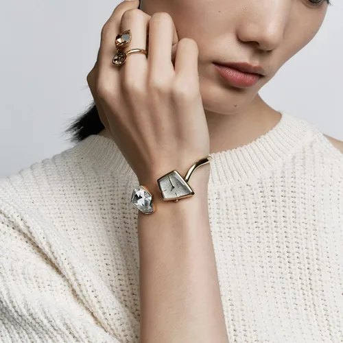 Vista 5 de SAGA Womens Bangle Crystal Collection Inspired Design Watch