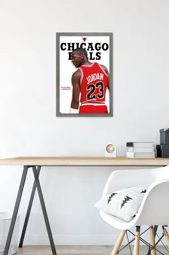 Vista 6 de Trends International Michael Jordan - Póster de pared de la serie de características, 22.4 pulgadas de largo x 14.7 pulgadas, versión enmarcada