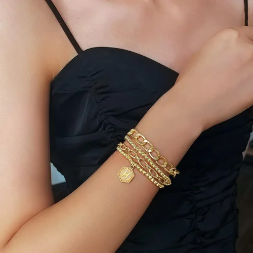 Vista 5 de Pulseras chapadas en oro para mujer, pulseras con inicial de oro, juego de pulseras apilables de cuentas en capas de oro, pulseras lindas, Ágata