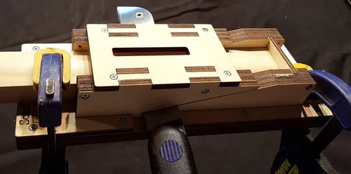 Vista 3 de Kit de caja de inglete para guitarras de caja de cigarros, corta juntas perfectas de bufanda a mano