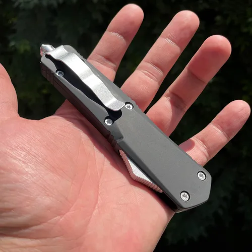 Vista 2 de Herramienta multifunción para exteriores con cuchillo, camping y senderismo, EDC para aventureros