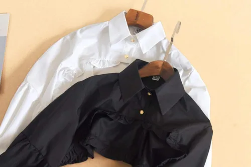 Vista 5 de Blusa desmontable Dickey con cuello falso, media camisa, cuello corto