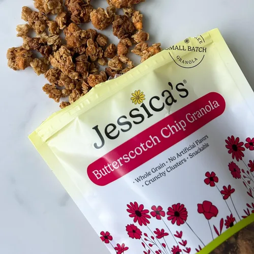 Vista 3 de Jessica's Butterscotch Chip Granola - Hecho a mano, sin gluten, grano entero, 11 onzas (paquete de 3)