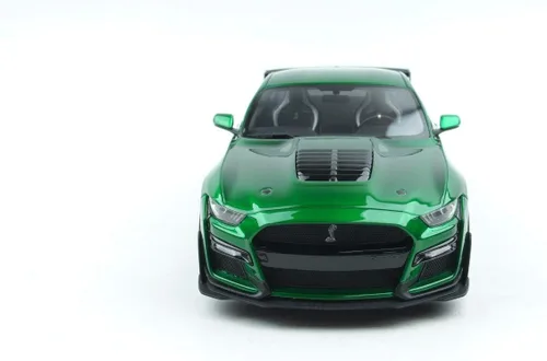 Vista 7 de GT Spirit 1/18 - F-ORD Mustang Shelby GT500-2020