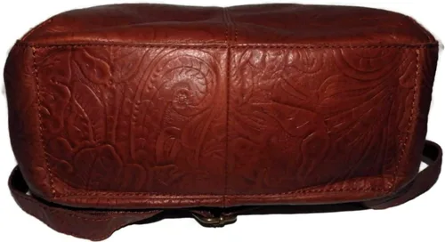Vista 4 de American Leather Co. - Mochila Liberty - Altamente funcional y muy a la moda, Brandy Tooled, Classic