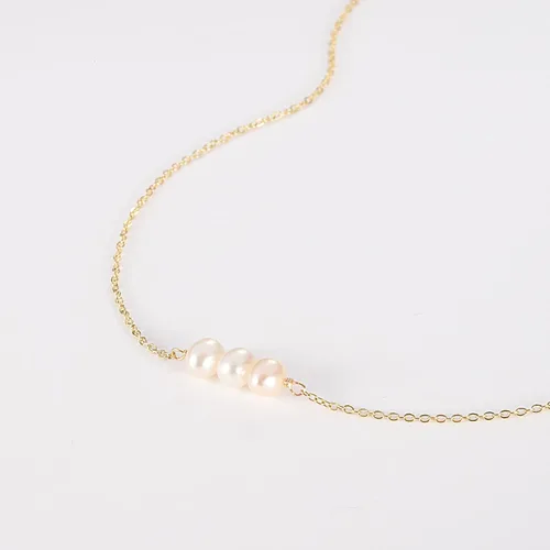 Vista 6 de VRIUA Pearl Necklaces for Women 14k Gold Plated Dainty Pearl Necklace Simple Gold Pearl Necklace Everyday Minimalist Necklaces for Women