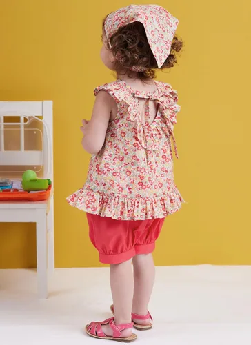 Vista 8 de Butterick Kit de patrón de costura para vestidos, tops, pantalones cortos, pañuelos y pantalones para niños pequeños, código de diseño B6951, tallas