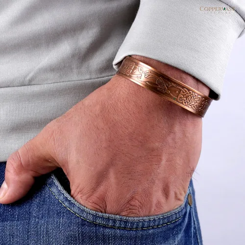 Vista 8 de Pulseras de cobre para hombres y mujeres Juego de 3 con caja de regalo Hecho a mano 100% cobre Regalo para mujeres y hombres