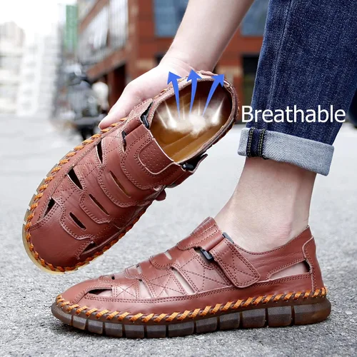 Vista 7 de Sandalias de cuero para hombre con puntera cerrada, zapatos de pescador de playa, sandalias deportivas de verano al aire libre