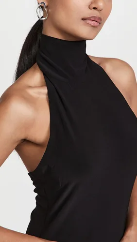 Vista 6 de Norma Kamali Vestido halter con abertura lateral de tortuga para mujer