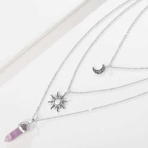 Vista 17 de Collar gótico de sol y luna para mujer, collares con colgante de cristal, accesorios Y2K, collar de luna creciente en capas para mujer, collar
