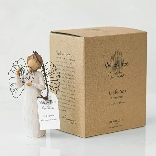 Vista 3 de Willow Tree Adorno Just for You, figura esculpida pintada a mano
