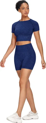 Vista 3 de Sytiz Conjunto de 2 piezas de yoga sin costuras para mujer, pantalones cortos de gimnasio y camiseta corta de manga corta