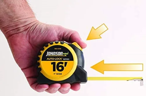 Vista 4 de Johnson Level & Tool 1804-0016 Cinta de alimentación con bloqueo automático, 16 pies, negro/amarillo, 1 cinta