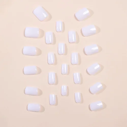 Vista 2 de Uñas postizas acrílicas artificiales cortas cuadradas, blancas, cobertura completa, reutilizables, con forma de ataúd, brillantes, con pegamento
