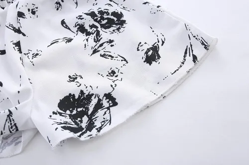 Vista 43 de LittleSpring Conjunto de verano para niñas con camiseta sin mangas y pantalones cortos florales